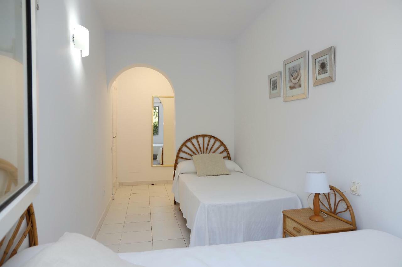 Amanecer En Port D'Addaia Apartment Es Mercadal Bagian luar foto