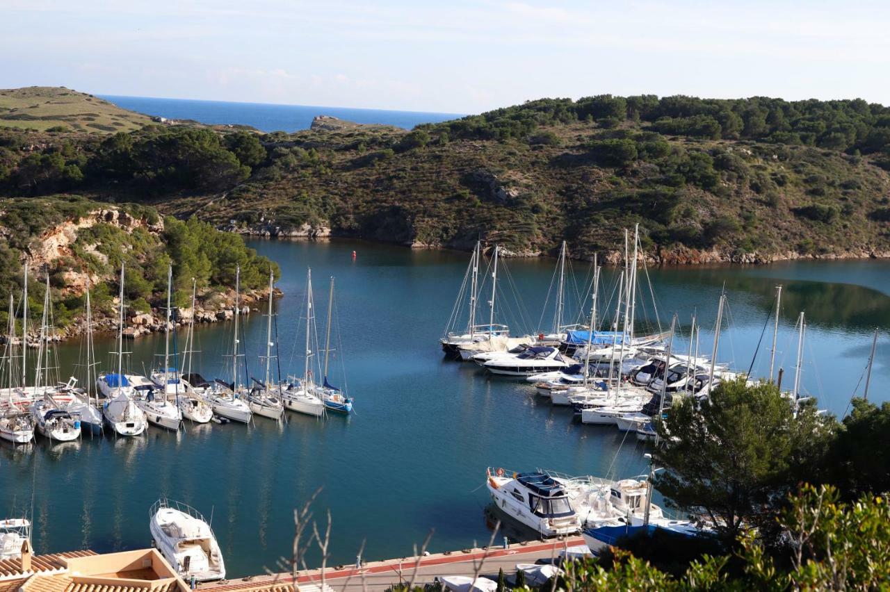 Amanecer En Port D'Addaia Apartment Es Mercadal Bagian luar foto